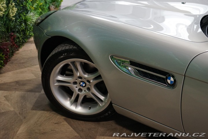 BMW Z8 Roadster Hardtop Manuál V 2000