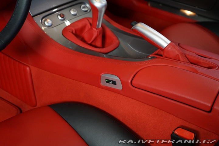 BMW Z8 Roadster Hardtop Manuál V 2000