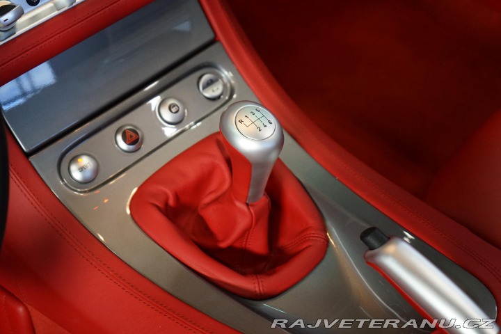 BMW Z8 Roadster Hardtop Manuál V 2000