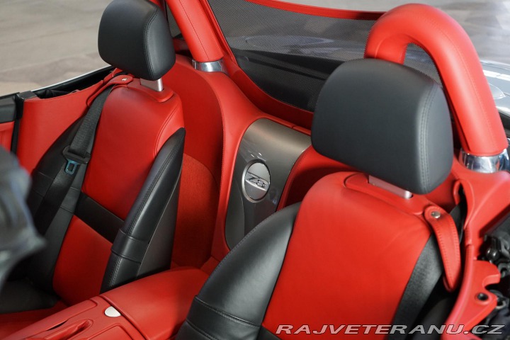 BMW Z8 Roadster Hardtop Manuál V 2000