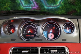 BMW Z8 Roadster Hardtop Manuál V 2000