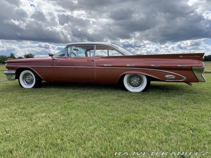 Pontiac Bonneville Coupe 1959