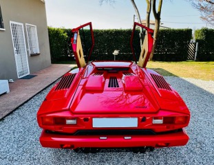 Lamborghini Countach 1990