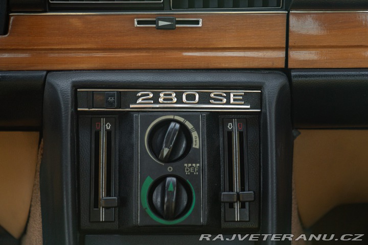 Mercedes-Benz 280 SE 1973