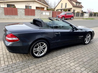 Mercedes-Benz SL  2009