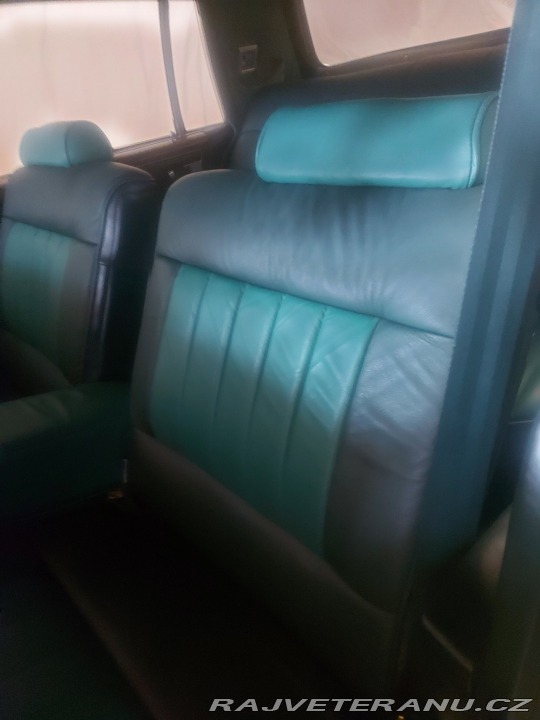 Cadillac DeVille sedan 1978