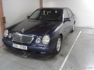 Mercedes-Benz E W 210 2000