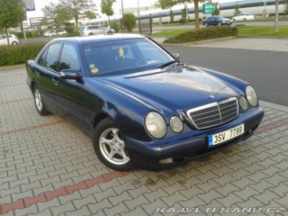 Mercedes-Benz E W 210 2000