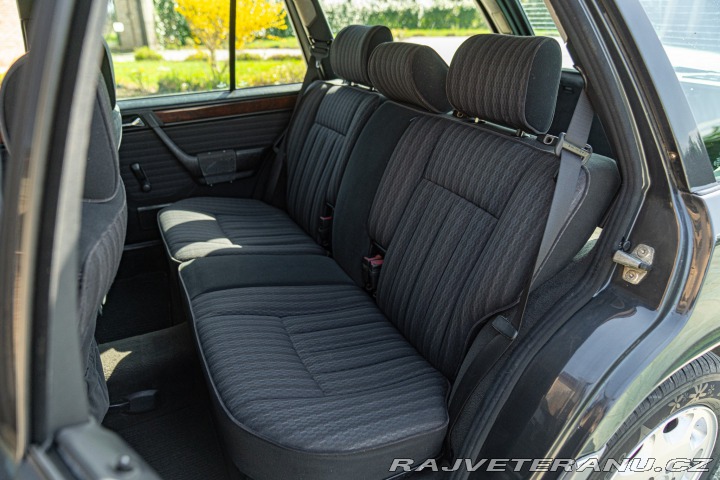 Mercedes-Benz 200 TE 16V SW 1993