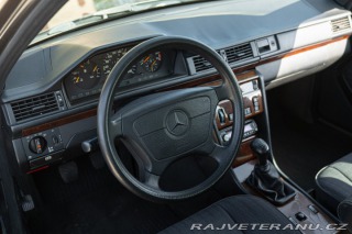 Mercedes-Benz 200 TE 16V SW 1993