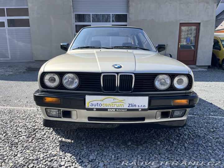 BMW 3 316 i automat 1988