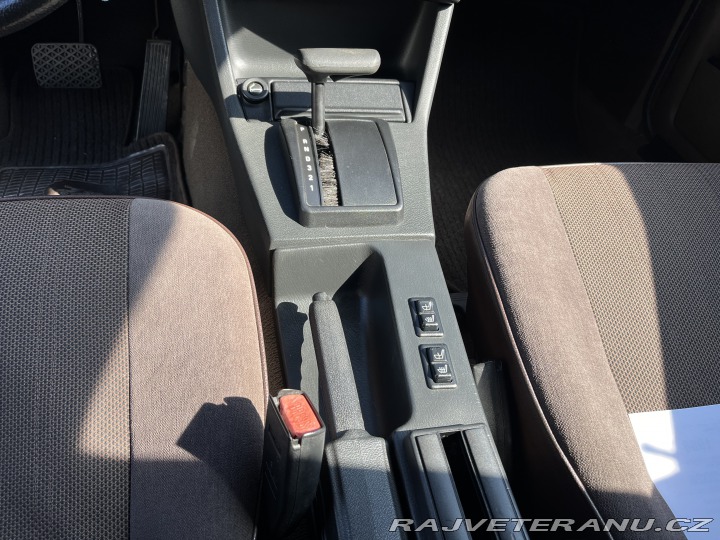 BMW 3 316 i automat 1988