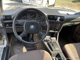 BMW 3 316 i automat 1988