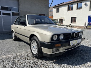 BMW 3 316 i automat 1988