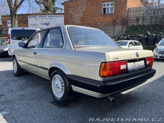 BMW 3 316 i automat 1988