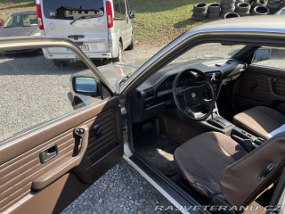 BMW 3 316 i automat 1988