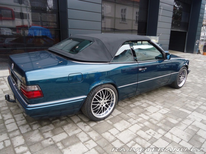 Mercedes-Benz E E200 cabrio W124 1995