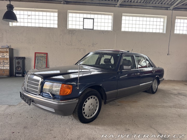 Mercedes-Benz 560 W126 560 SEL 1988