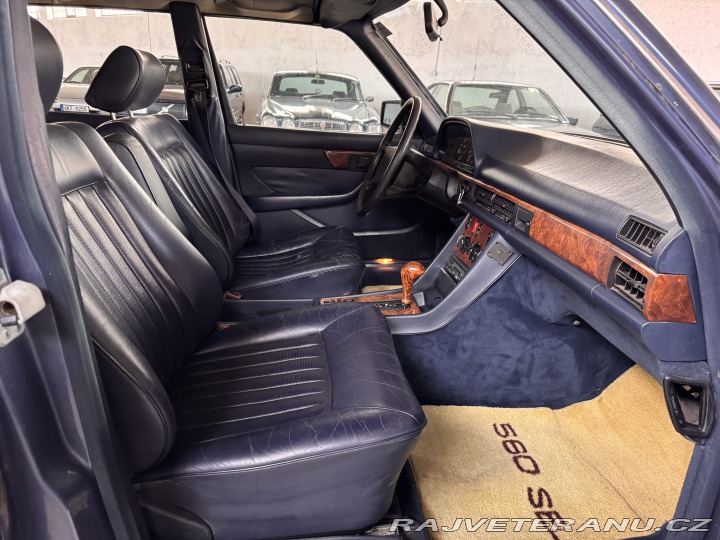 Mercedes-Benz 560 W126 560 SEL 1988