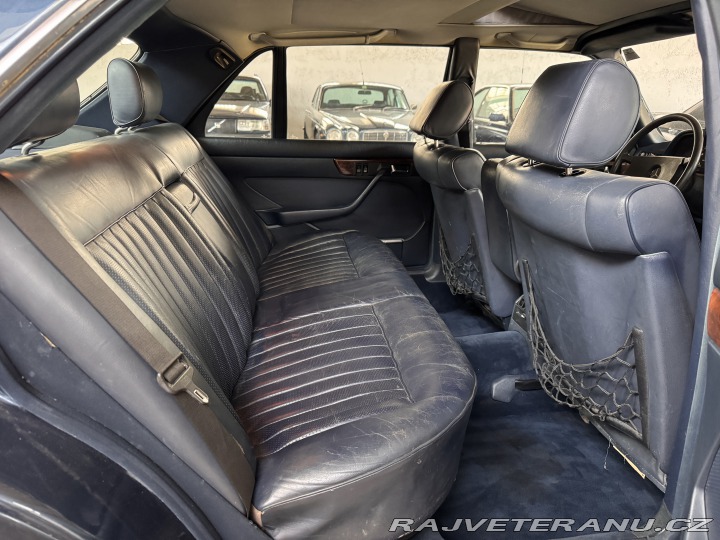 Mercedes-Benz 560 W126 560 SEL 1988