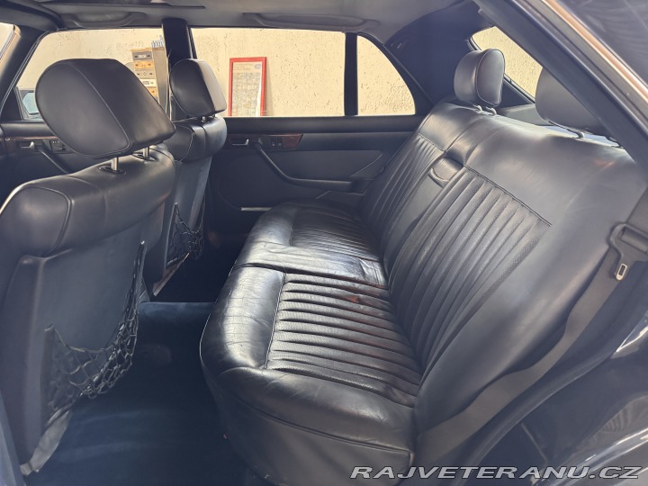 Mercedes-Benz 560 W126 560 SEL 1988