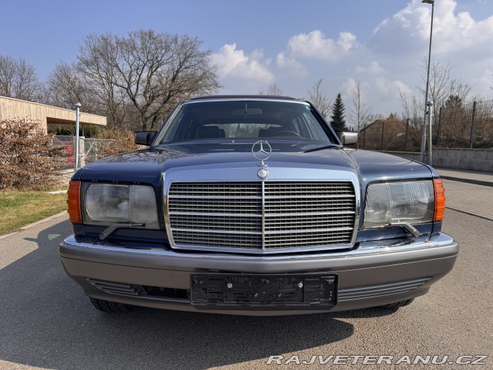Mercedes-Benz 560 W126 560 SEL 1988