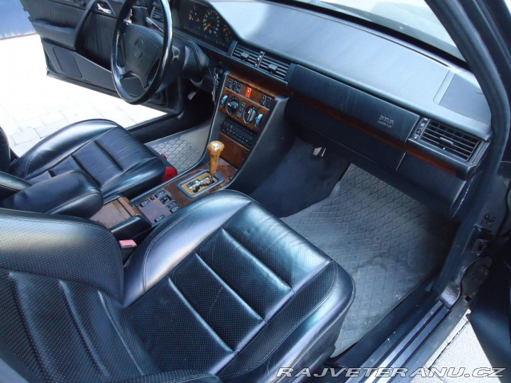 Mercedes-Benz E E500 1991