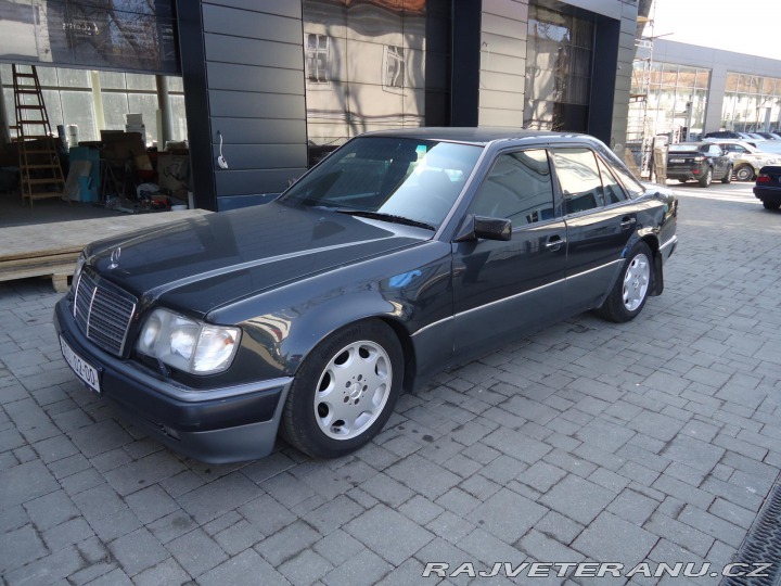 Mercedes-Benz E E500 1991