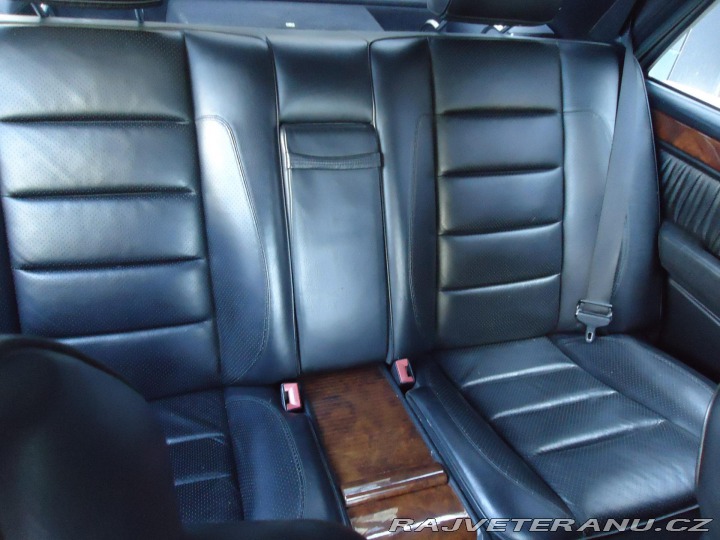 Mercedes-Benz E E500 1991