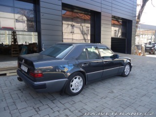 Mercedes-Benz E E500 1991