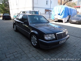 Mercedes-Benz E E500 1991