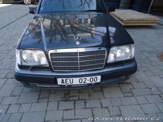 Mercedes-Benz E E500 1991