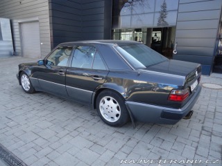Mercedes-Benz E E500 1991