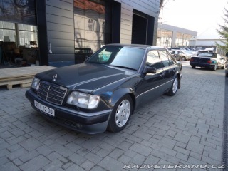 Mercedes-Benz E E500 1991