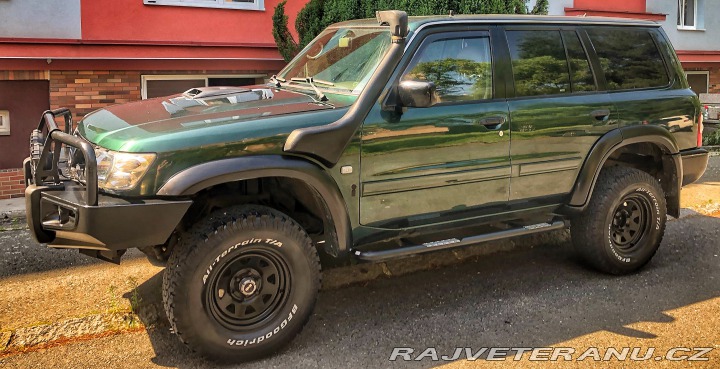 Nissan Patrol y61 2001