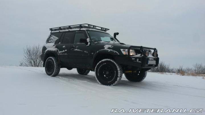 Nissan Patrol y61 2001