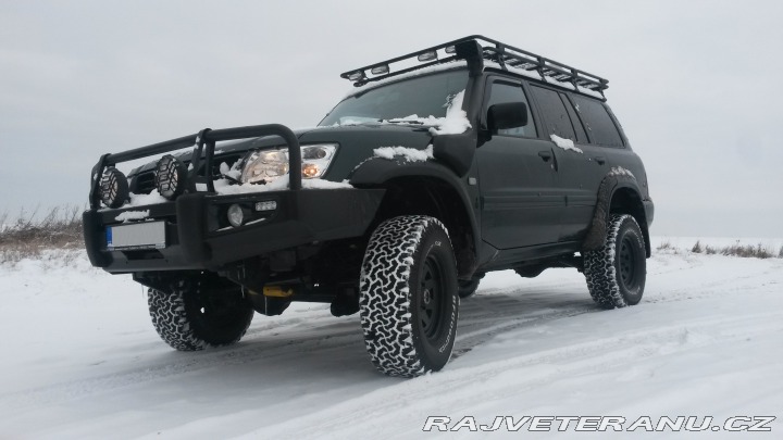 Nissan Patrol y61 2001