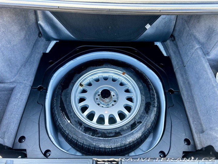 BMW 7 E38 730i 1994