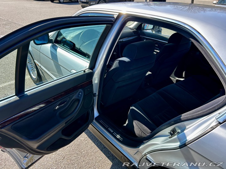 BMW 7 E38 730i 1994