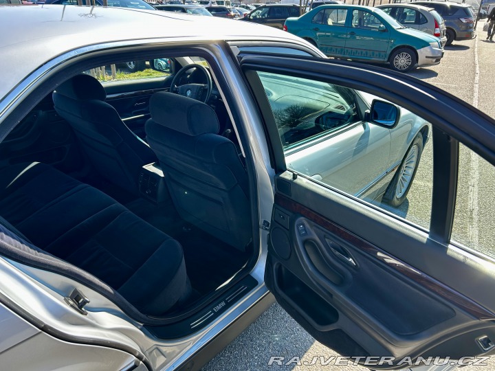 BMW 7 E38 730i 1994