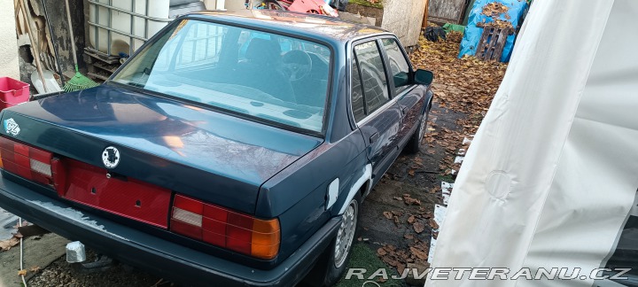 BMW 3 316i / e30 / 4dv 1990
