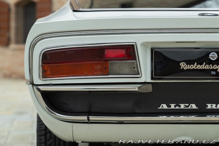 Alfa Romeo Montreal 1972