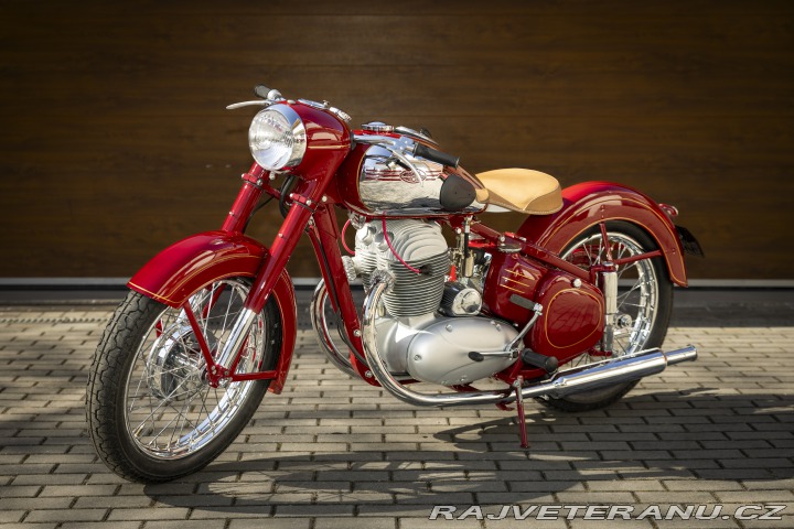 Jawa 500 OHC 15/00 ŠNEK 1953