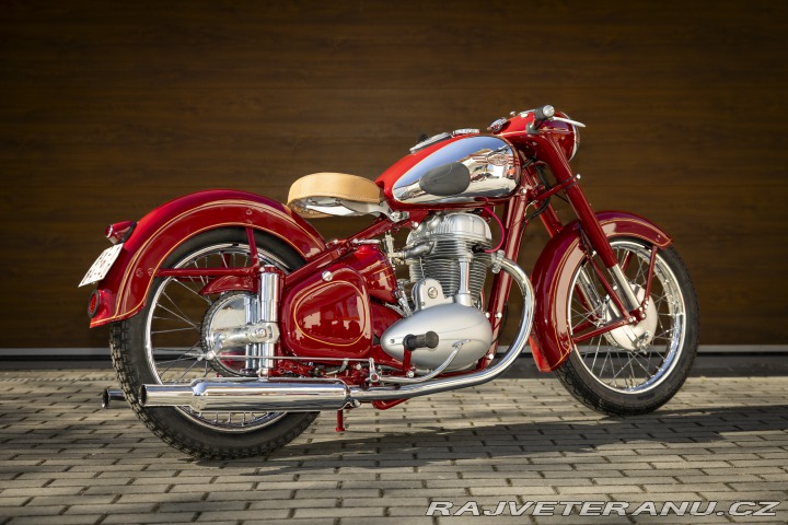 Jawa 500 OHC 15/00 ŠNEK 1953