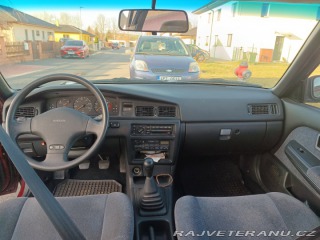 Nissan Ostatní modely Stanza 2.4i 12V 1991