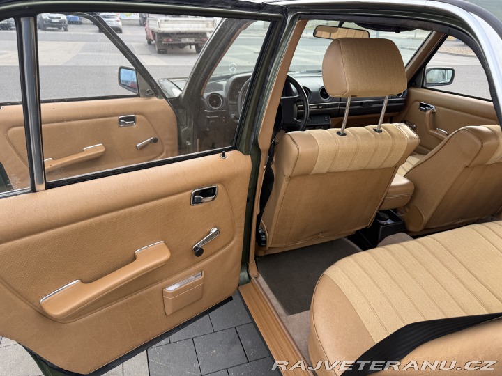 Mercedes-Benz 200 w124 200D 1980