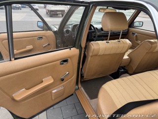 Mercedes-Benz 200 w124 200D 1980