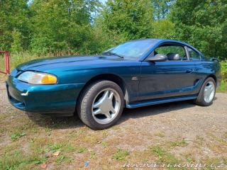 Ford Mustang GT 1993