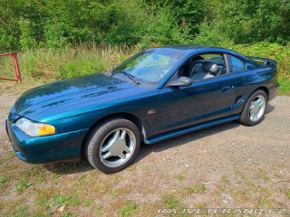 Ford Mustang GT 1993