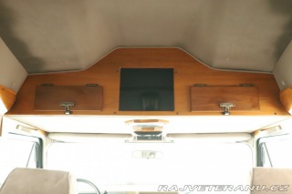 Chevrolet G20 Chevy Van Camper 1995